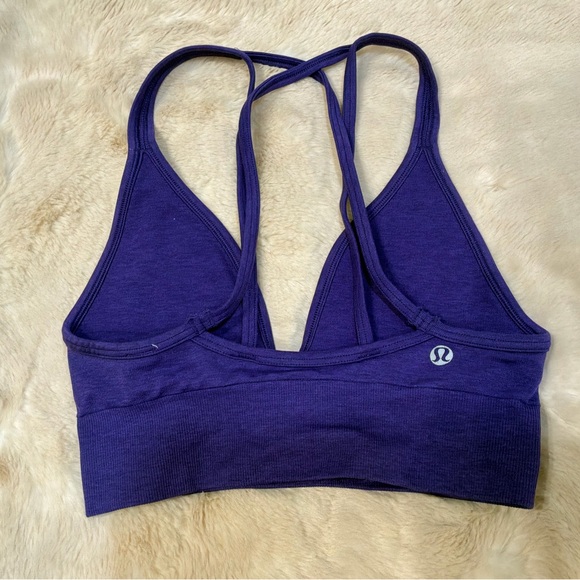 Lululemon Seamlessly Plunge Bra - Picture 2 of 2
